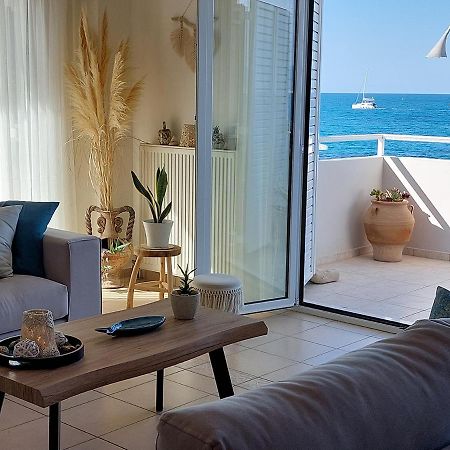 Amazing Beachfront Apartment In Hersonissos 외부 사진