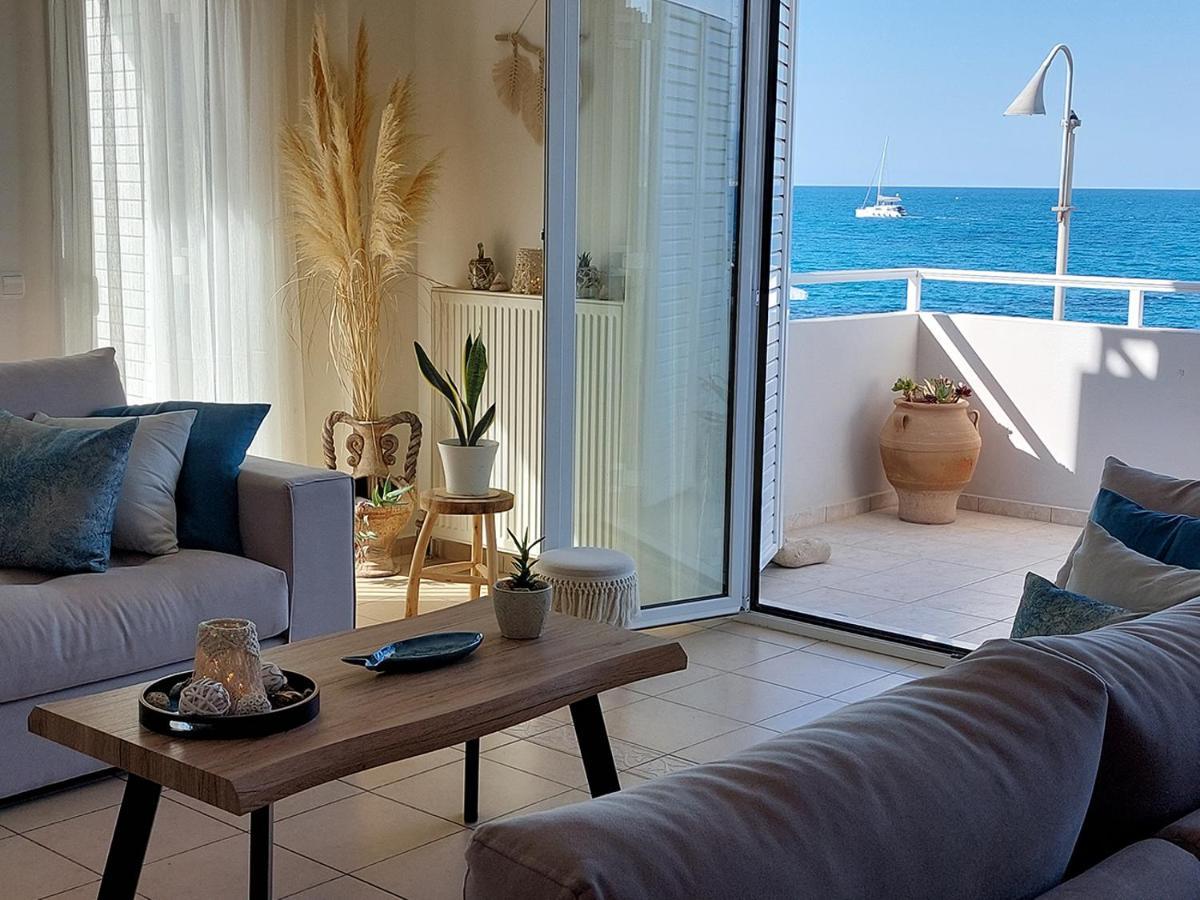 Amazing Beachfront Apartment In Hersonissos 외부 사진