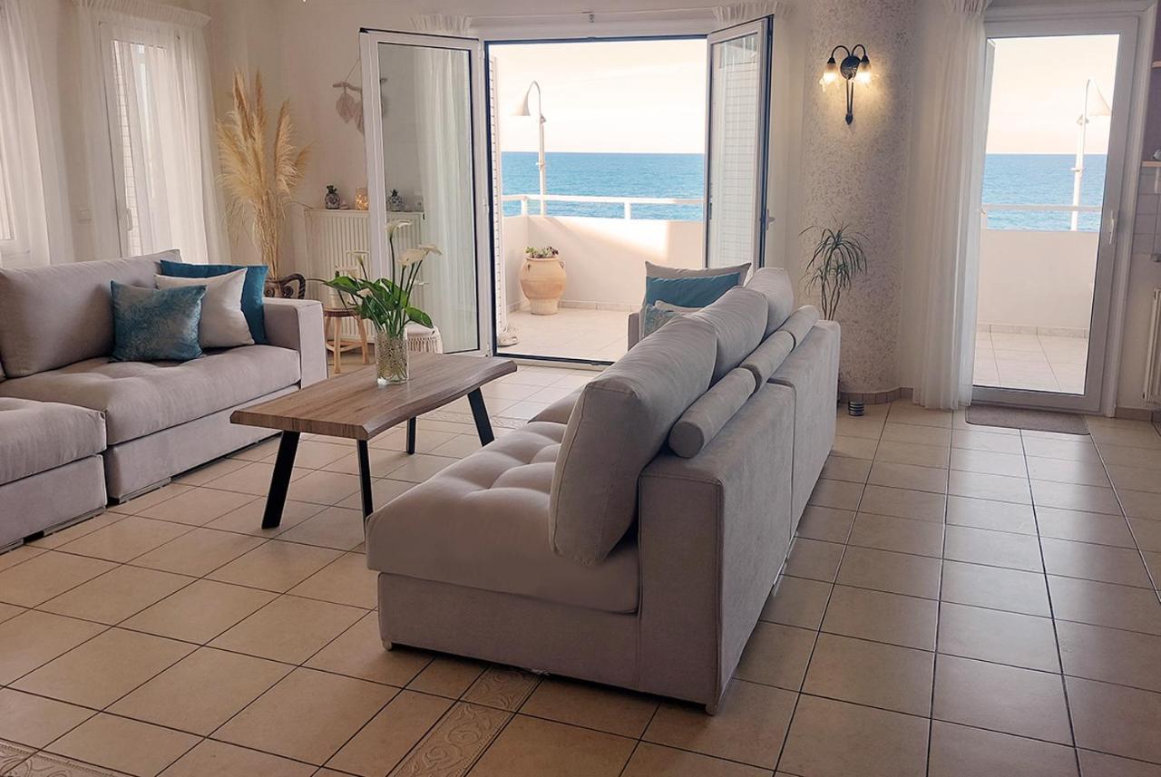 Amazing Beachfront Apartment In Hersonissos 외부 사진