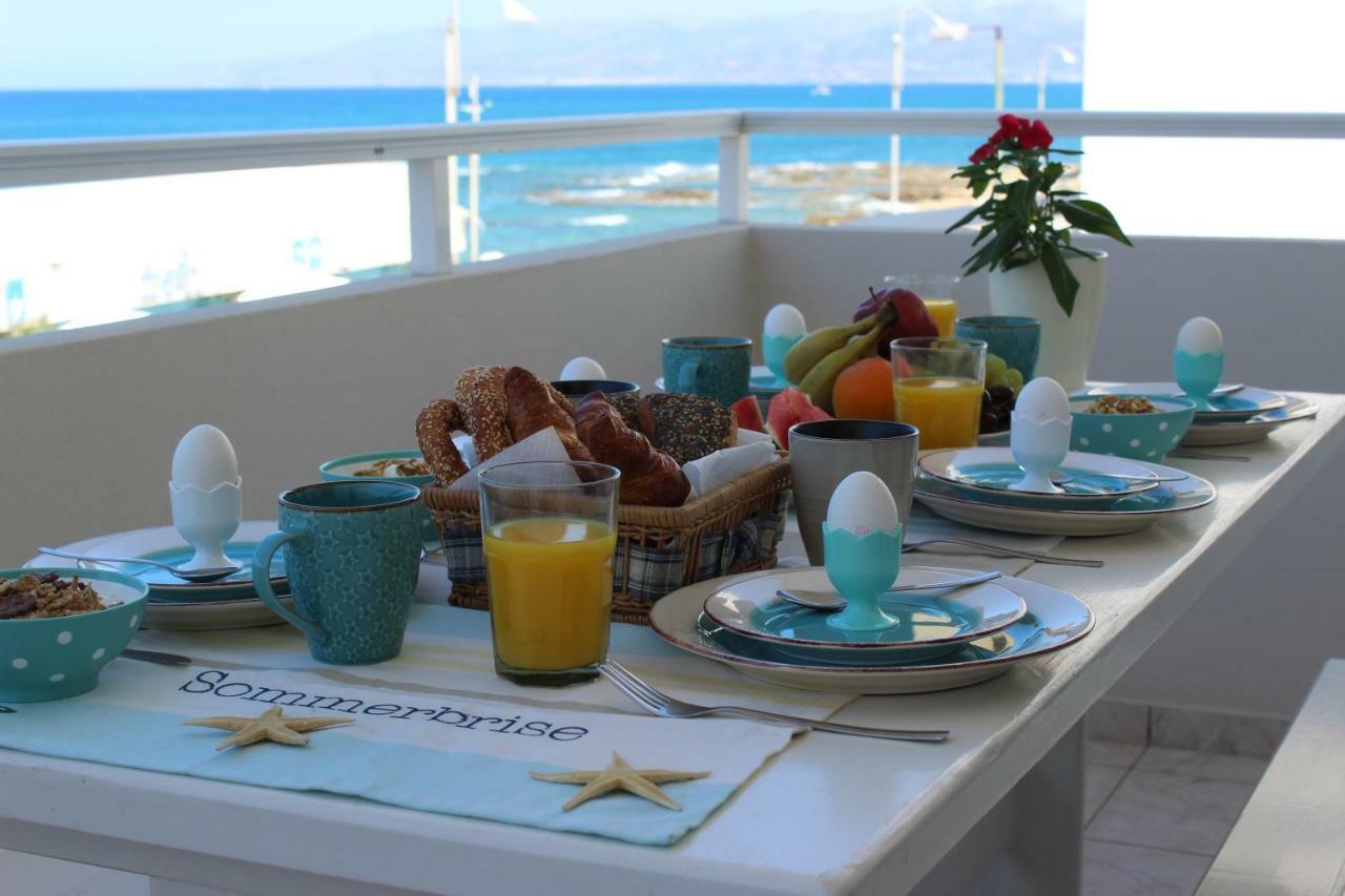 Amazing Beachfront Apartment In Hersonissos 외부 사진
